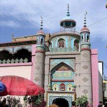 Uigurer är den största nationaliteten i Xinjiang. Vilka är uigurerna i Bashkiria?